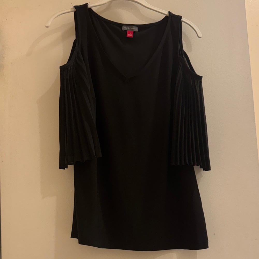 Vince Camuto Elegant Black Top NWT